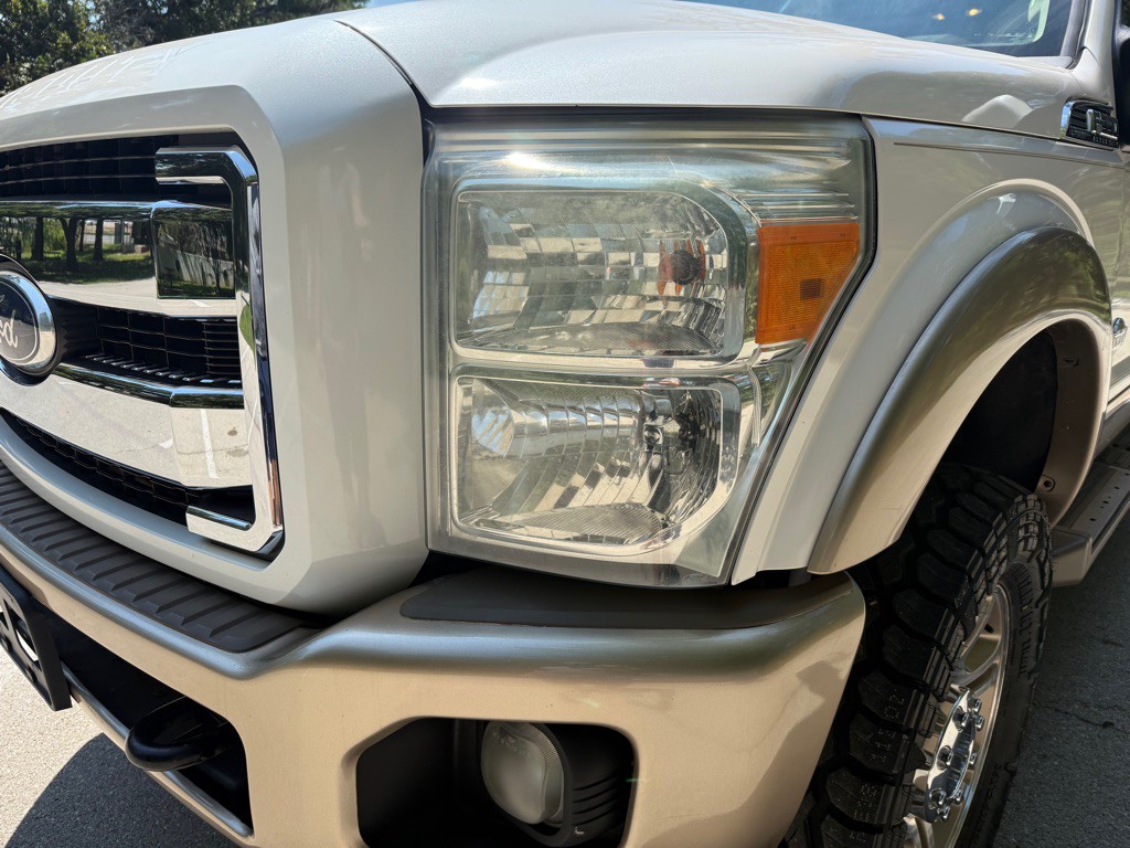 2011 Ford F-350 Image 5