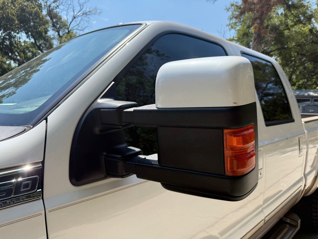 2011 Ford F-350 Image 7