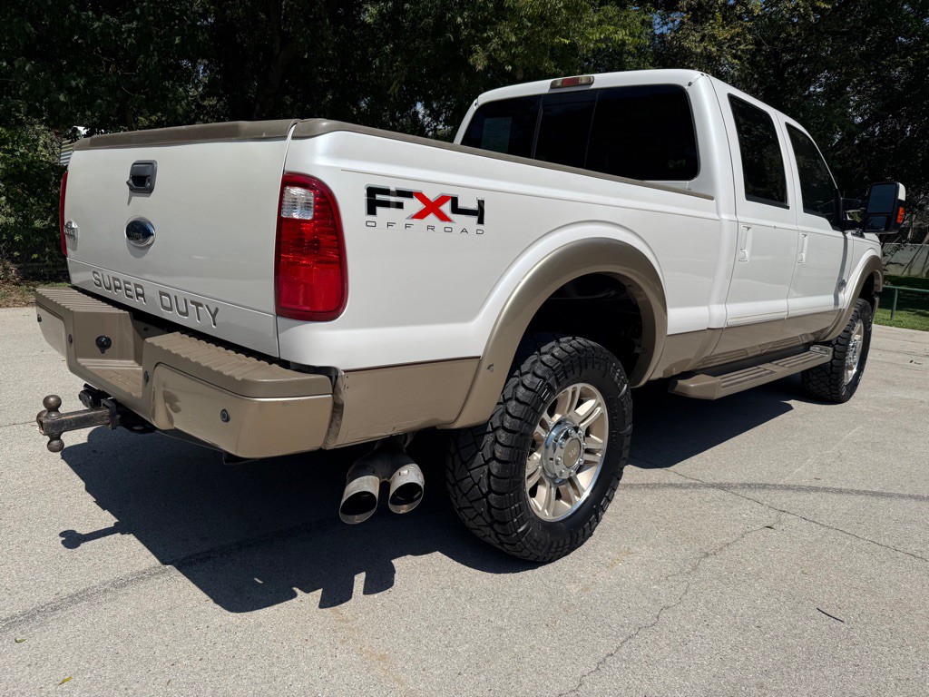2011 Ford F-350 Image 19