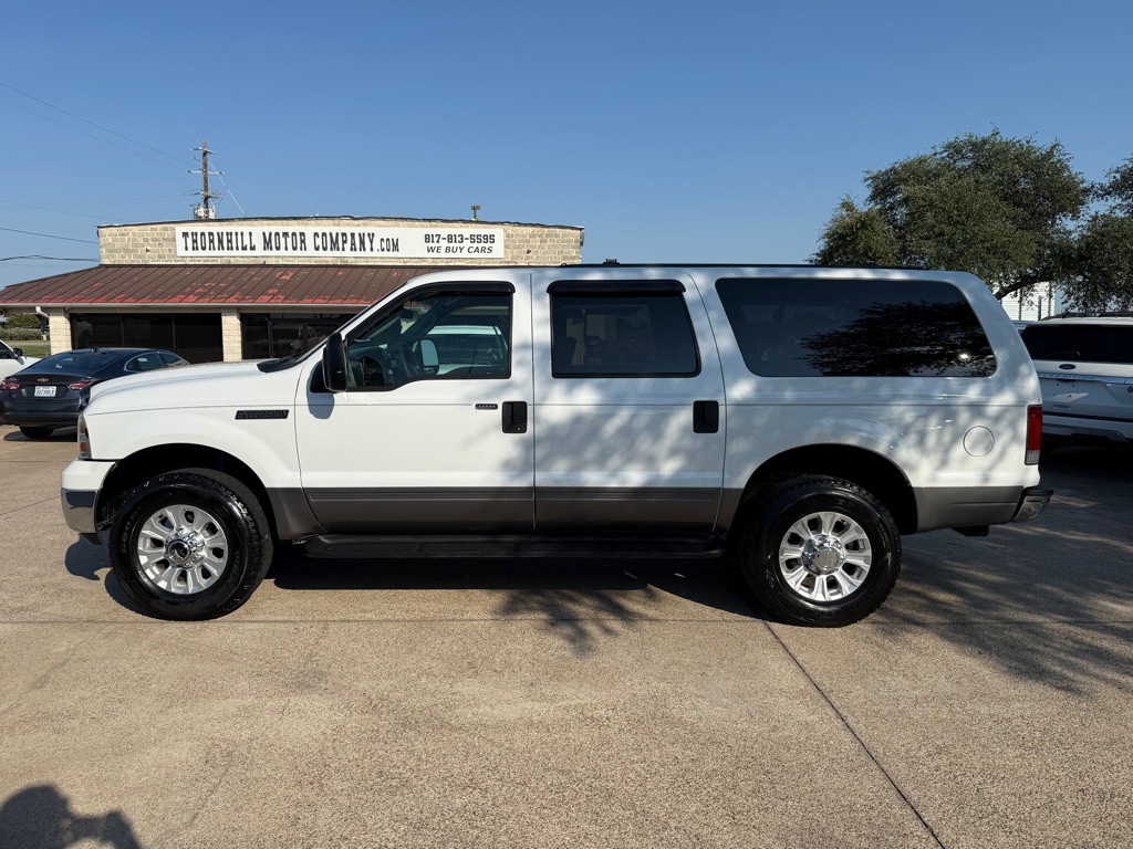 2005 Ford Excursion Image 4