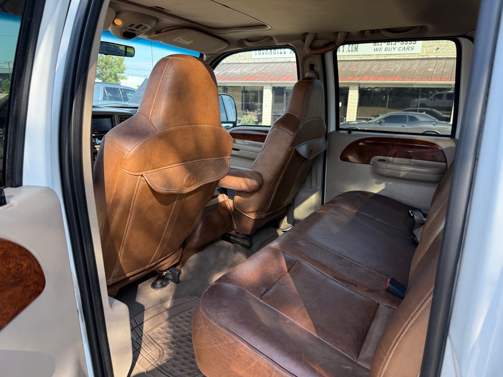 2003 Ford F-250 Image 16