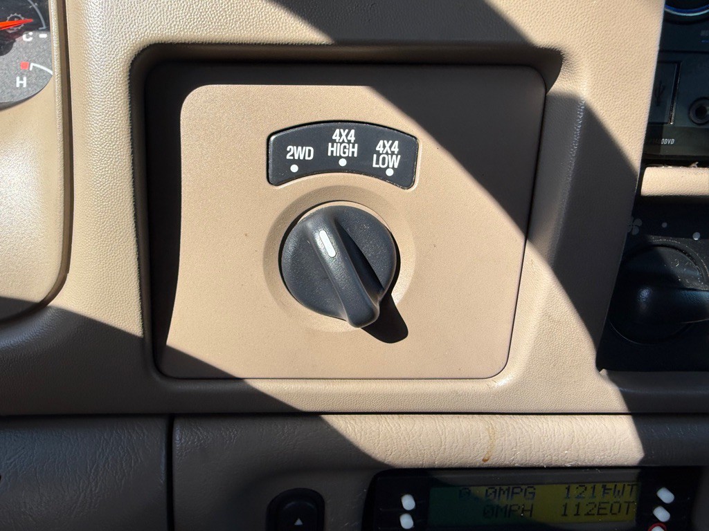 2003 Ford F-250 Image 30