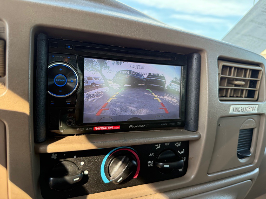 2003 Ford F-250 Image 34