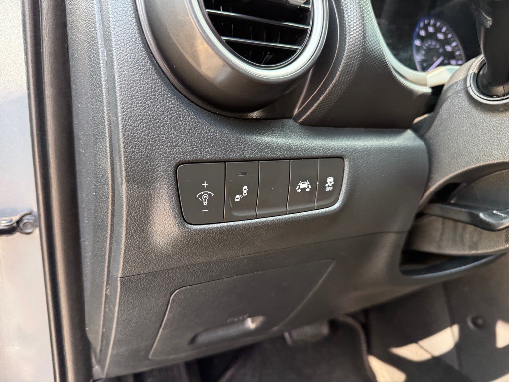 2020 Hyundai Kona Image 26