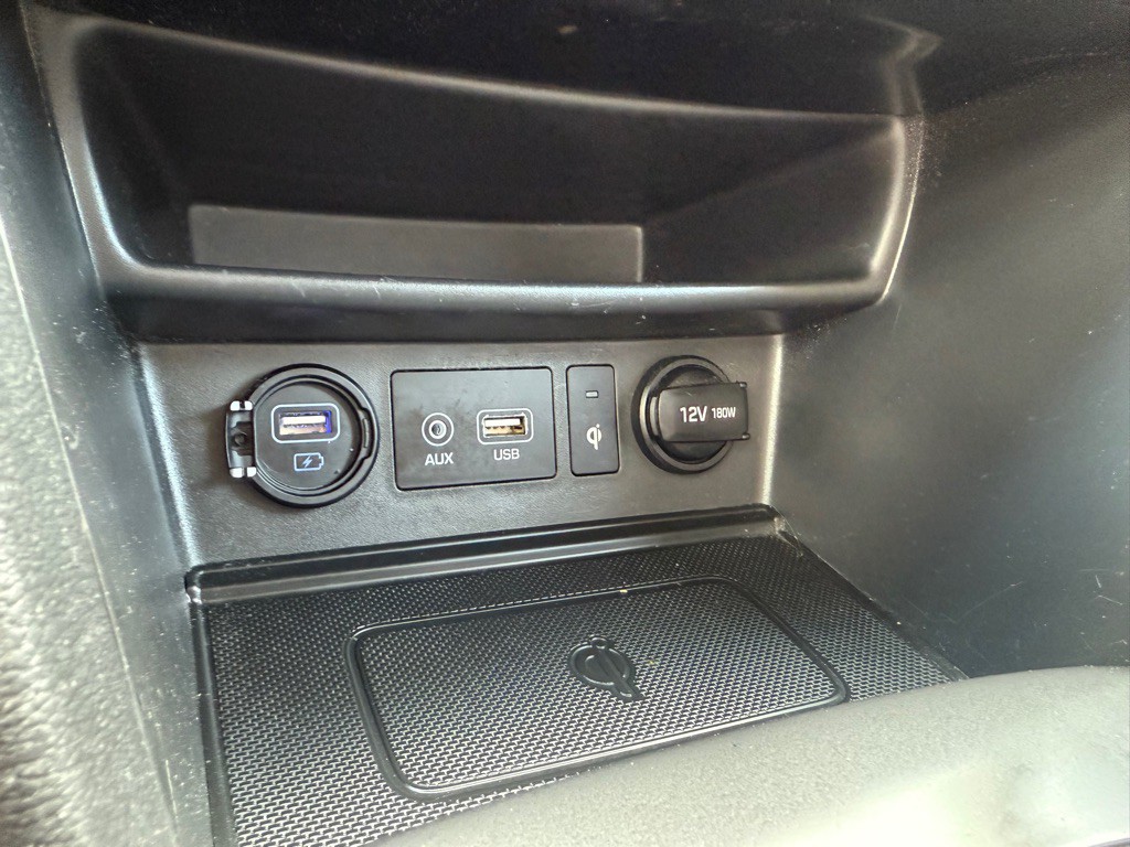 2020 Hyundai Kona Image 32