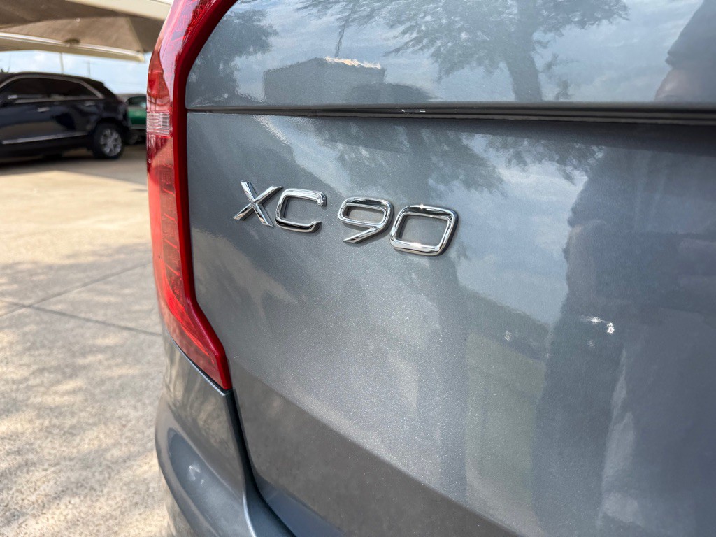 2018 Volvo XC90 Image 11