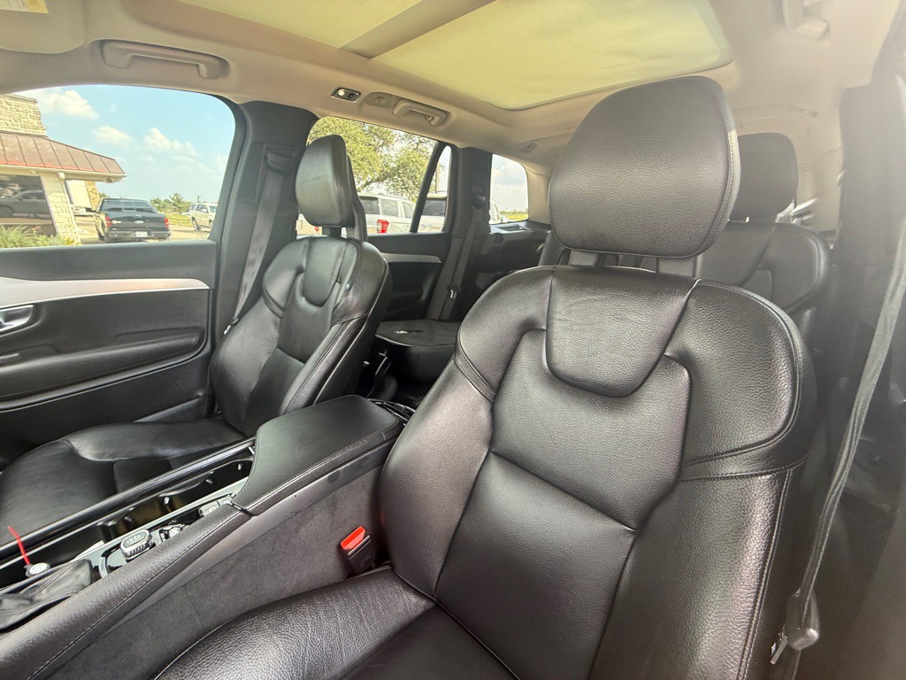 2018 Volvo XC90 Image 20