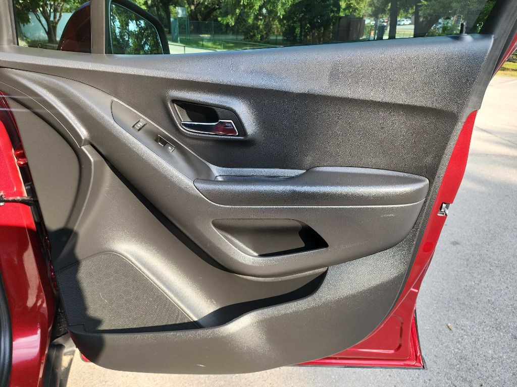 2022 Chevrolet Trax Image 32