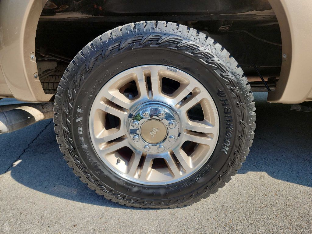 2012 Ford F-250 Image 12