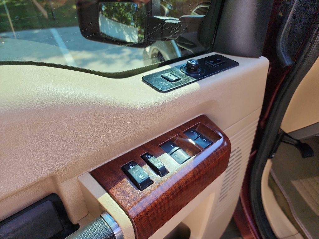 2012 Ford F-250 Image 19