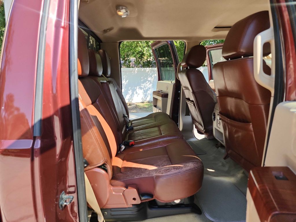 2012 Ford F-250 Image 32