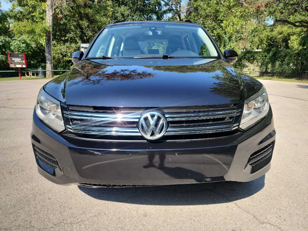 2016 Volkswagen Tiguan Image 2