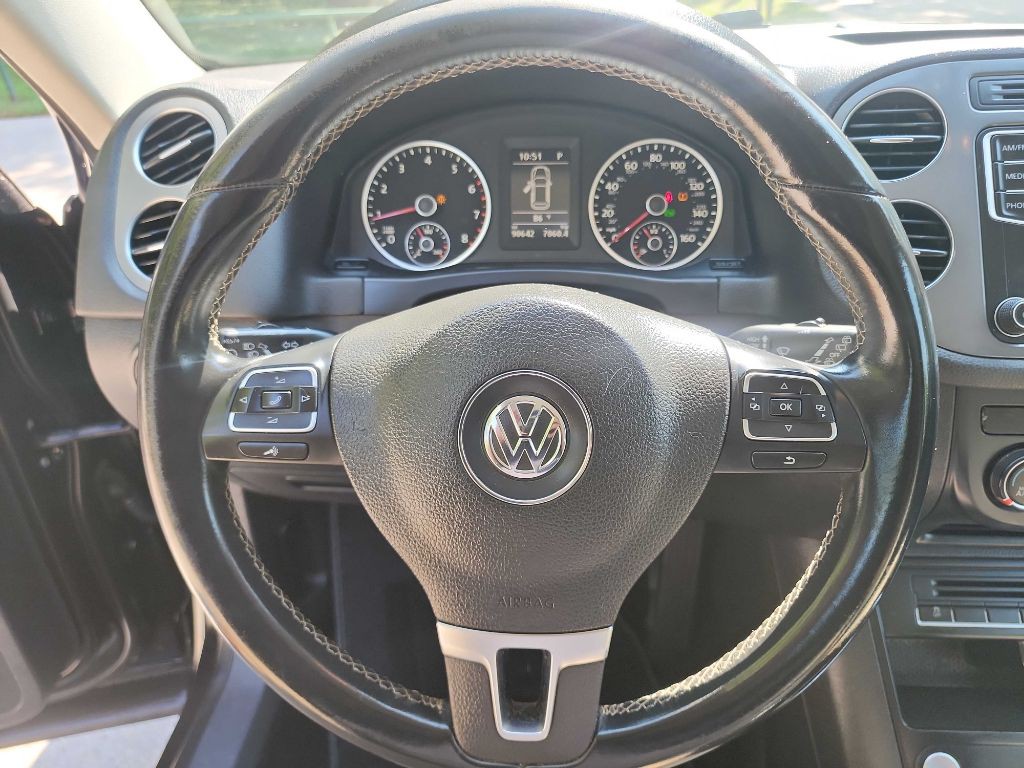 2016 Volkswagen Tiguan Image 16