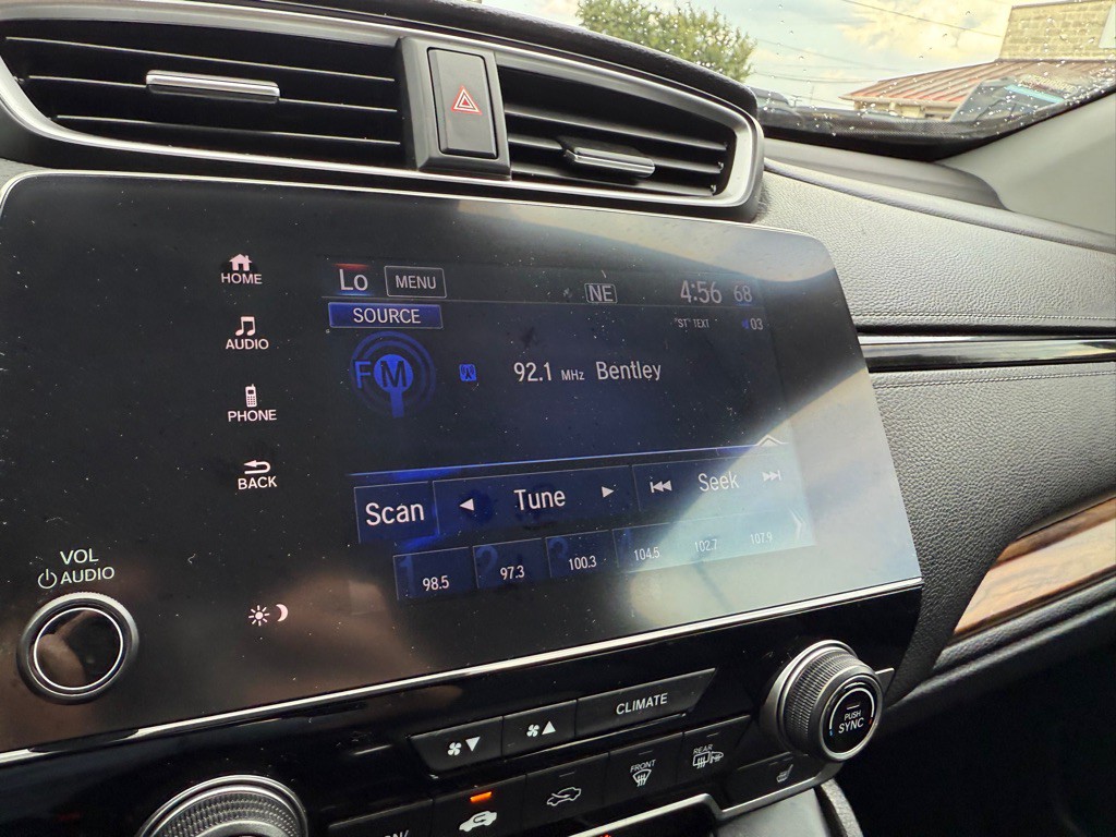 2017 Honda CR-V Image 32