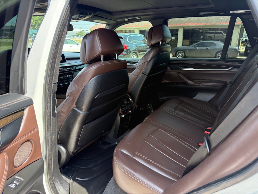 2015 BMW X5 Image 15