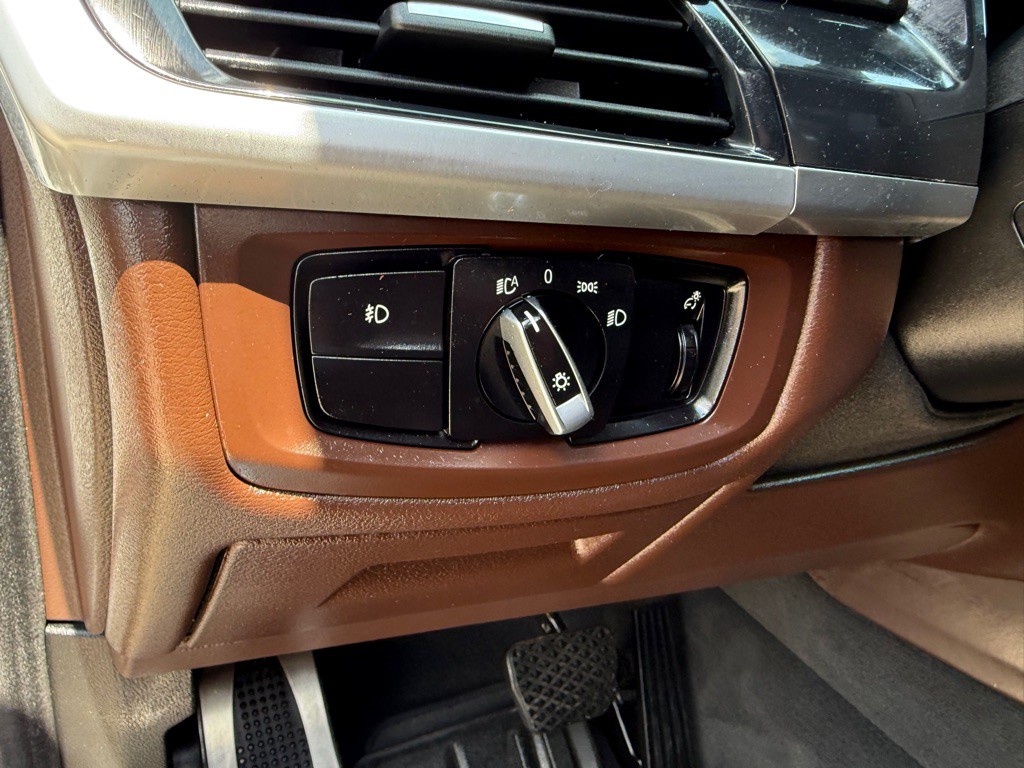 2015 BMW X5 Image 20