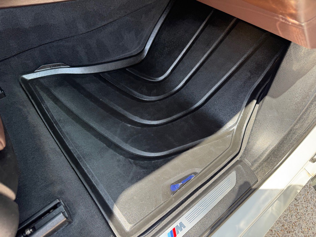 2015 BMW X5 Image 25