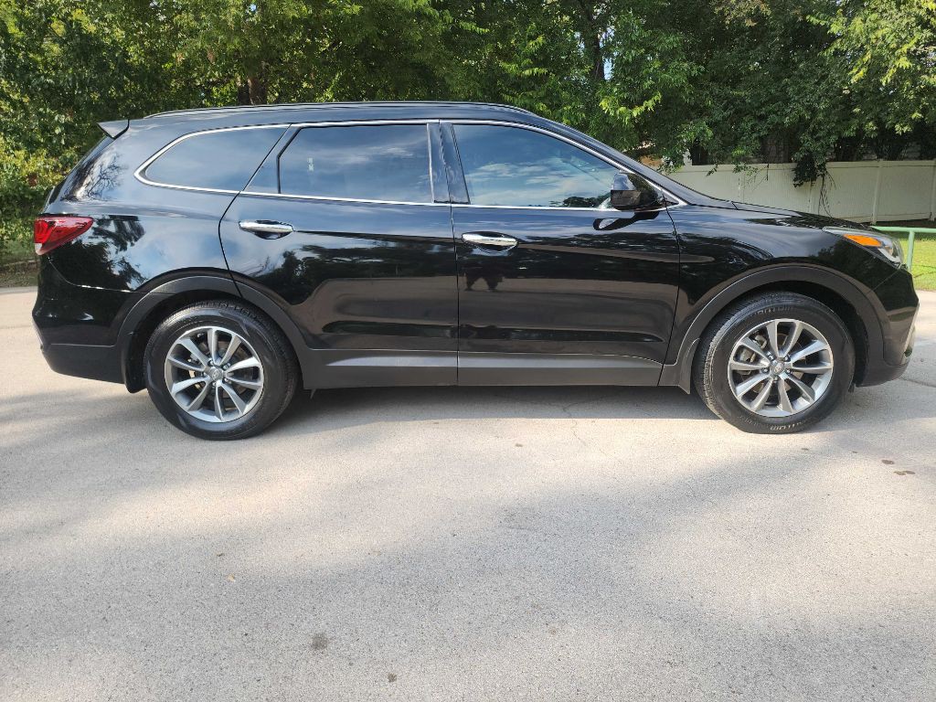 2019 Hyundai Santa Fe Image 9