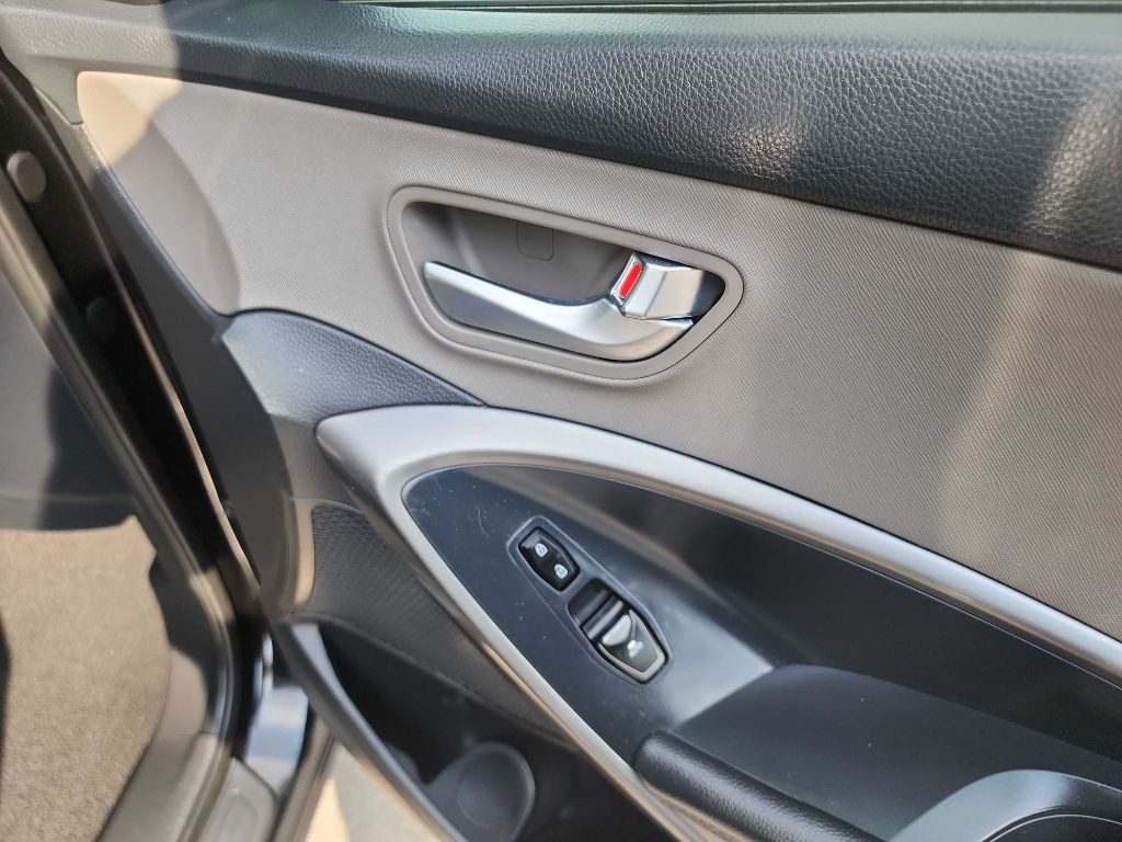 2019 Hyundai Santa Fe Image 35