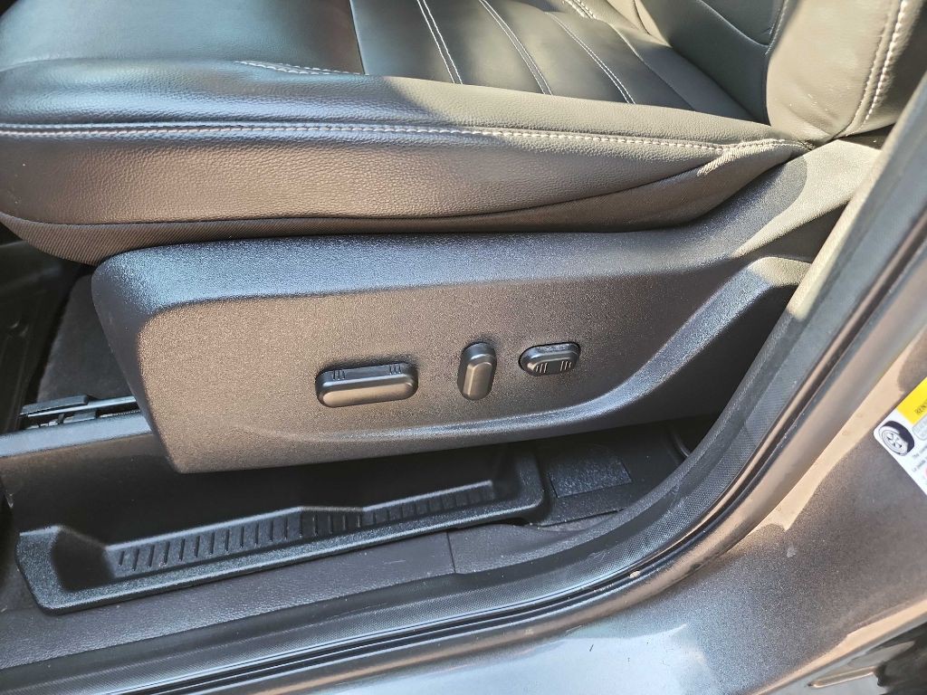 2018 Ford Escape Image 16