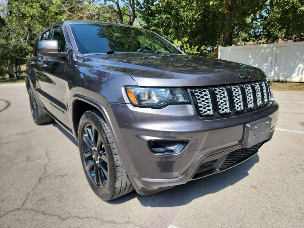 2021 Jeep Grand Cherokee Image 1
