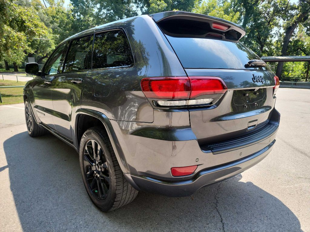 2021 Jeep Grand Cherokee Image 5