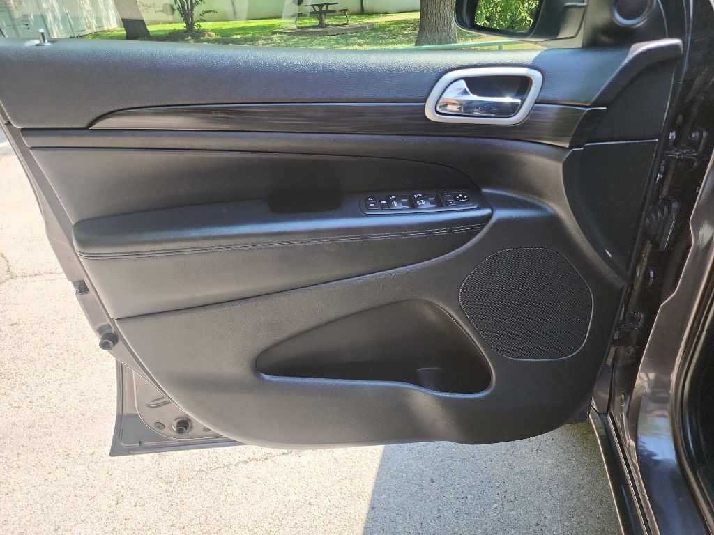 2021 Jeep Grand Cherokee Image 13