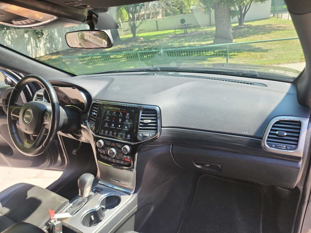 2021 Jeep Grand Cherokee Image 36