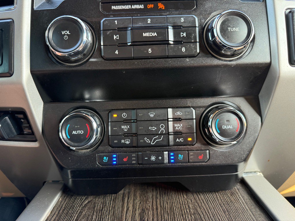 2020 Ford F-250 Image 29