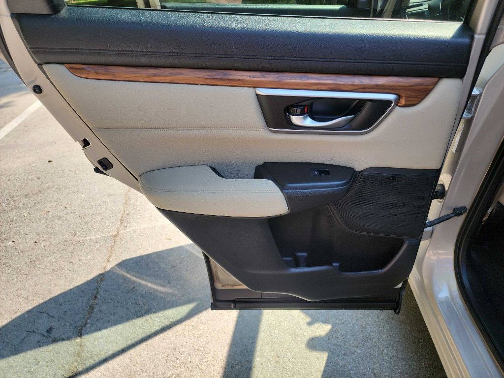 2018 Honda CR-V Image 31