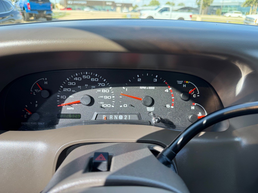 2002 Ford F-350 Image 29