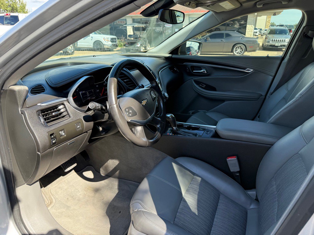 2017 Chevrolet Impala Image 13