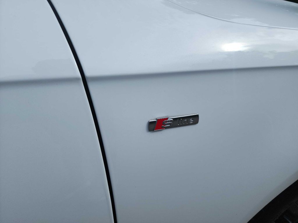 2014 Audi A4 Image 9