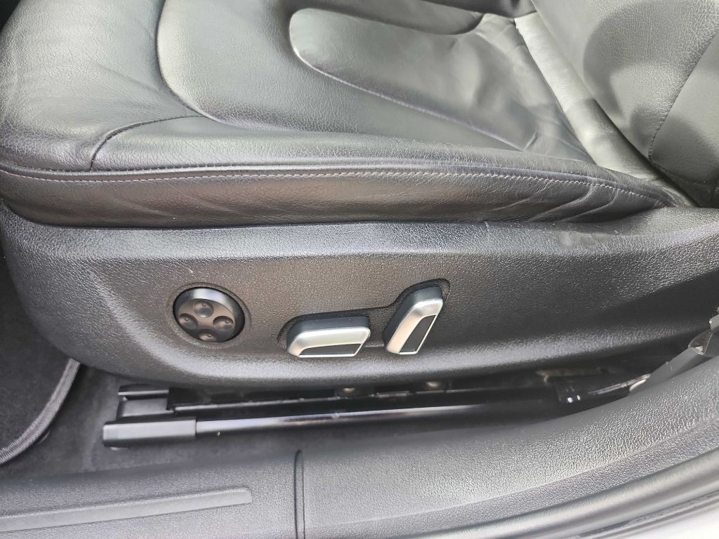 2014 Audi A4 Image 14