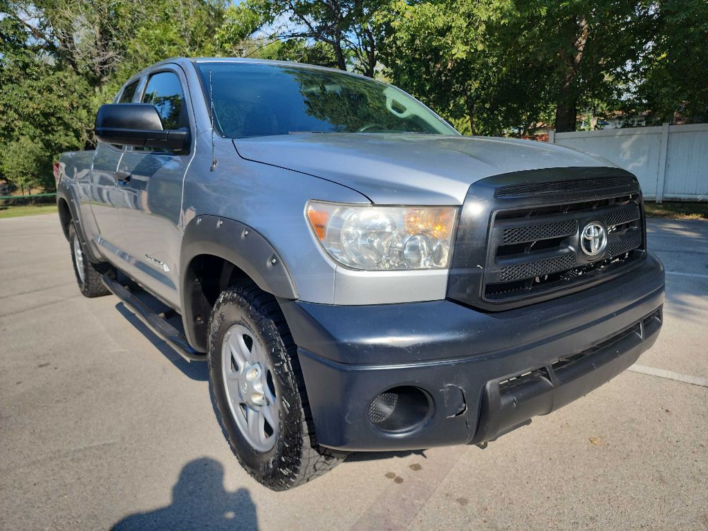 2013 Toyota Tundra Image 1
