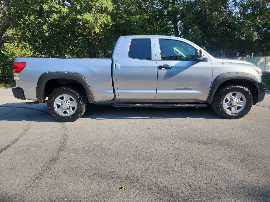 2013 Toyota Tundra Image 9