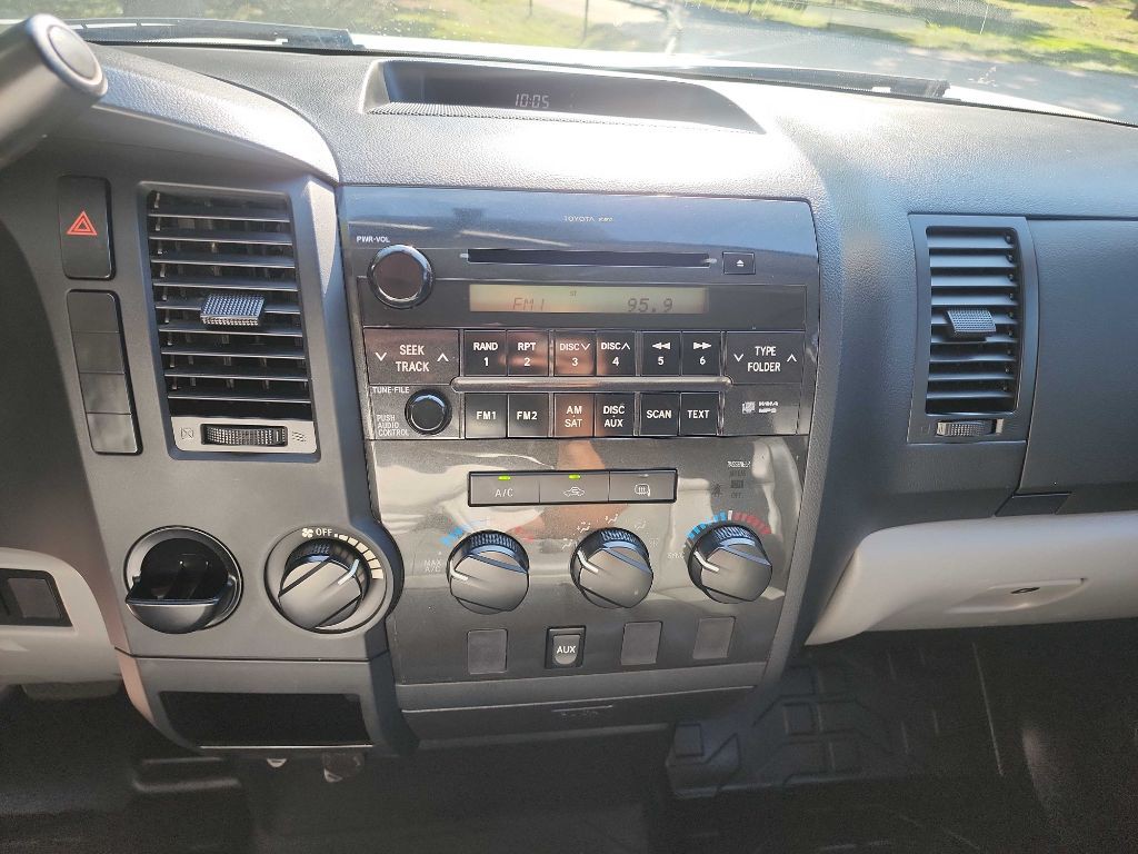 2013 Toyota Tundra Image 20