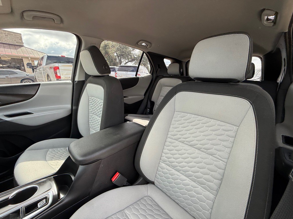 2018 Chevrolet Equinox Image 17