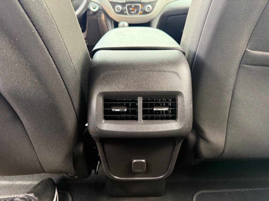 2018 Chevrolet Equinox Image 20