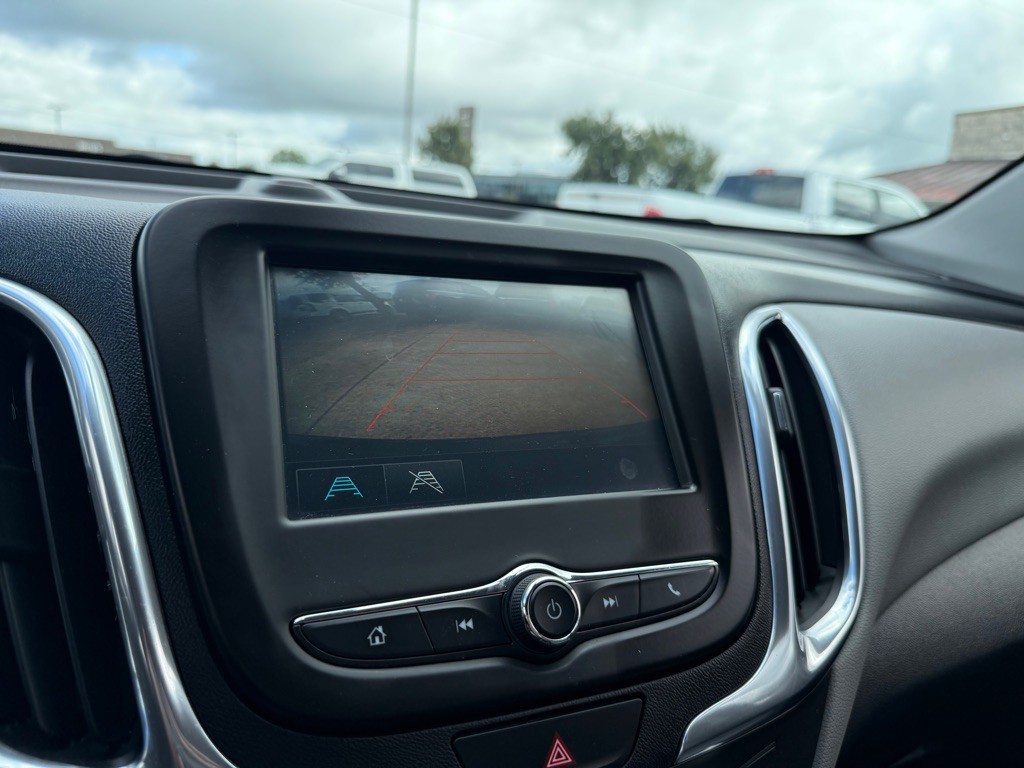2018 Chevrolet Equinox Image 32