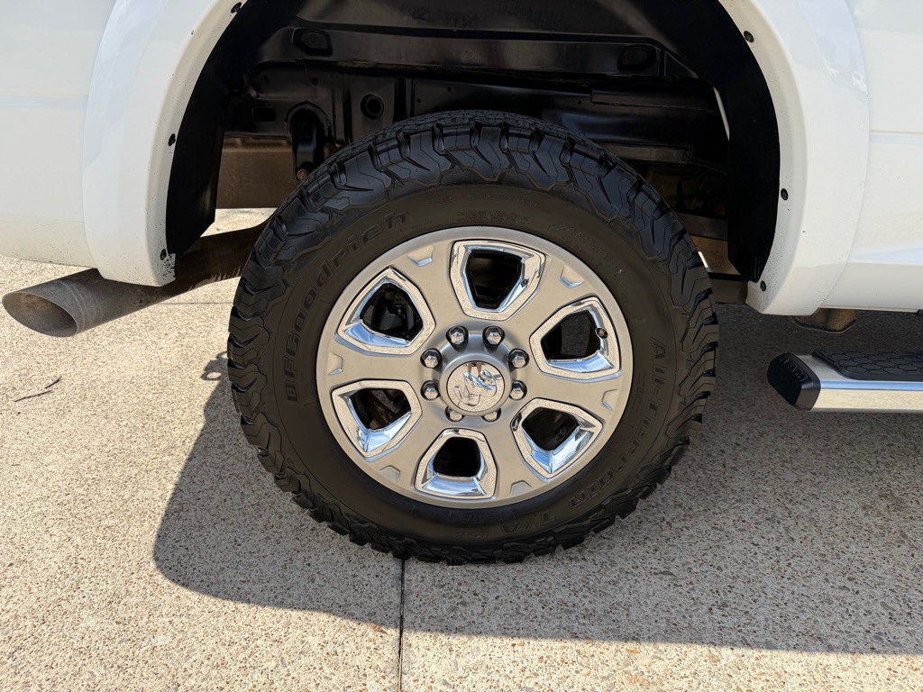 2018 RAM 2500 Image 17