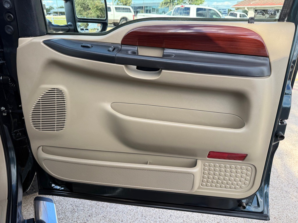 2006 Ford F-250 Image 28