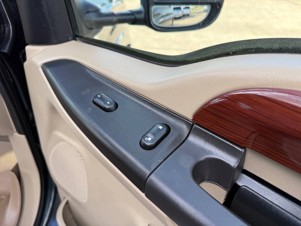 2006 Ford F-250 Image 29