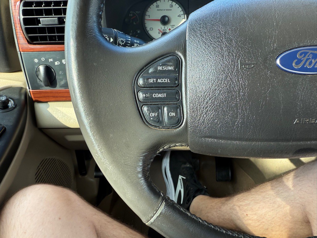 2006 Ford F-250 Image 31