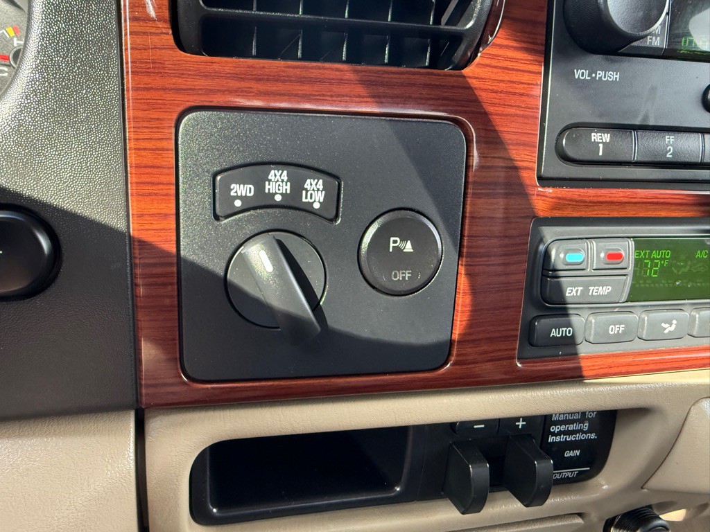 2006 Ford F-250 Image 33
