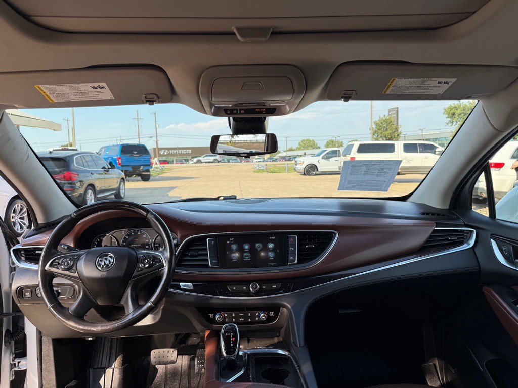 2018 Buick Enclave Image 18