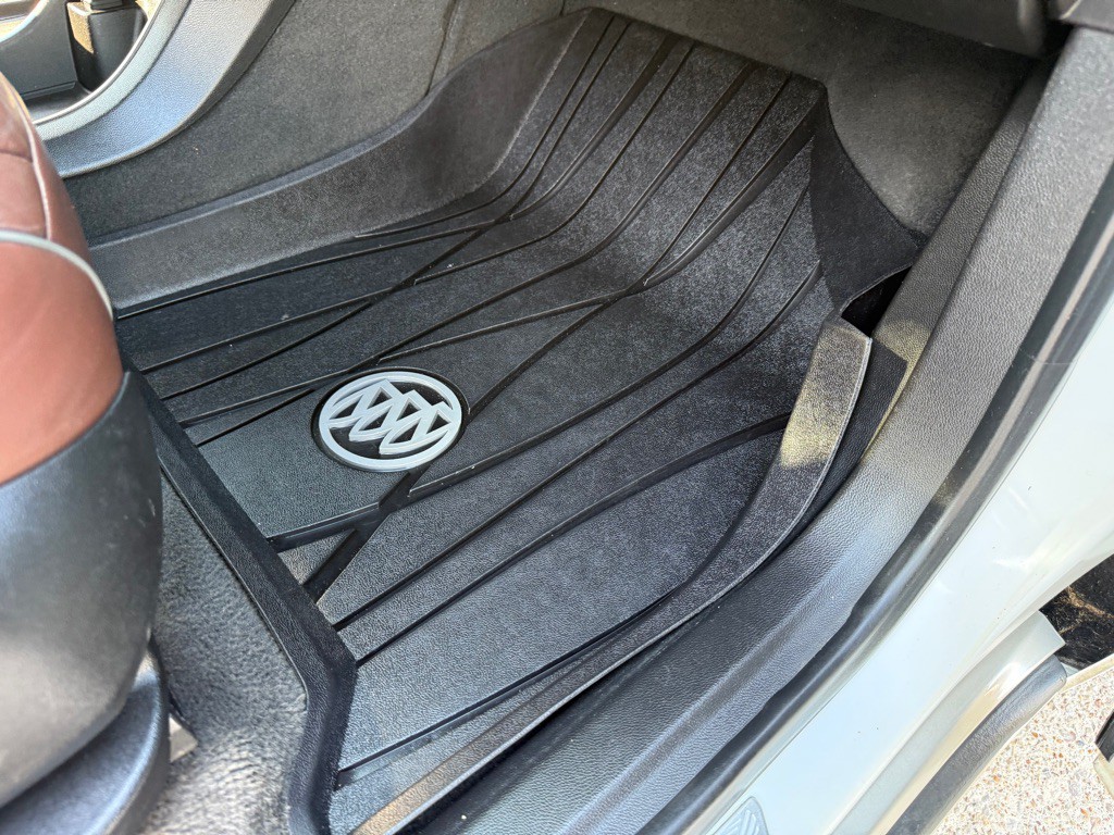 2018 Buick Enclave Image 27