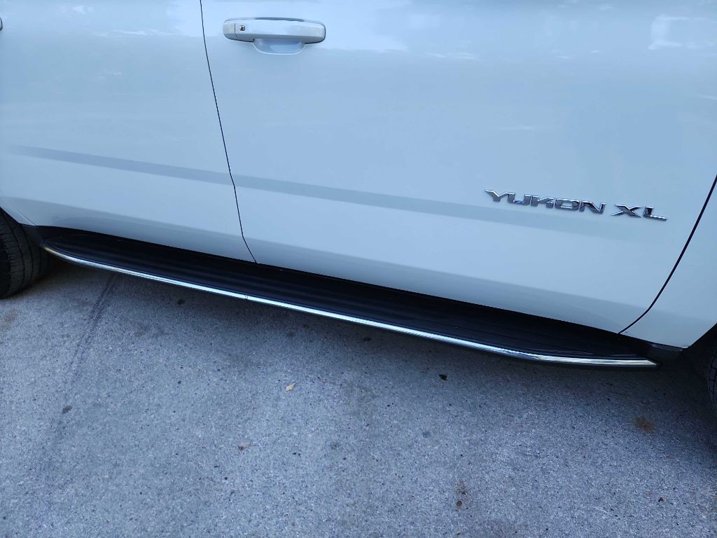 2017 GMC Yukon Image 16