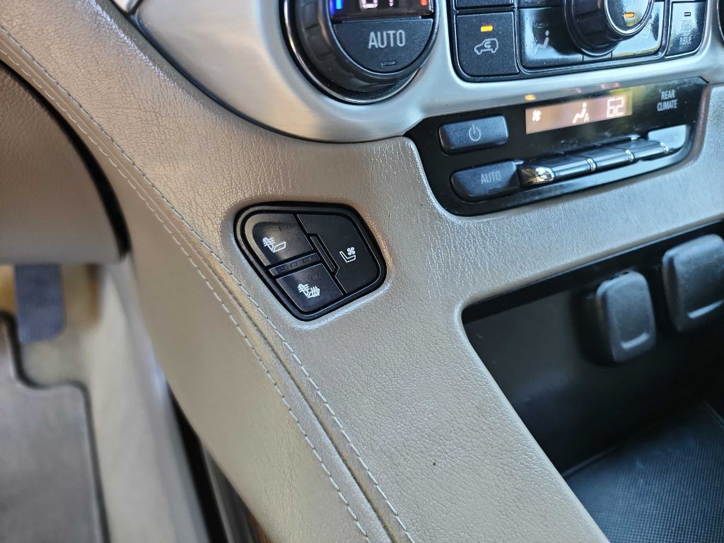 2017 GMC Yukon Image 29