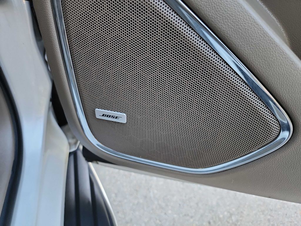 2017 GMC Yukon Image 44